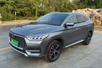 比亚迪 宋PLUS 2020款 1.5T 自动旗舰型