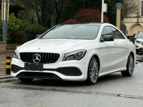 奔驰CLA 2018款 CLA 220 4MATIC