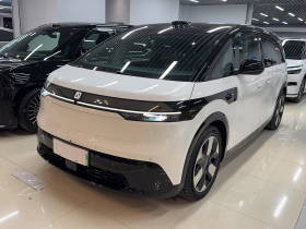 极氪MIX 2025款 智驾版