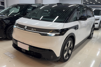 极氪MIX 2025款 智驾版