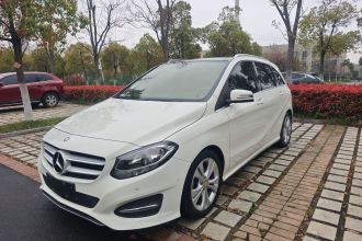 奔驰B级 2015款 B 200 动感型
