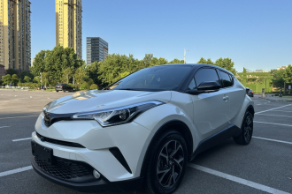 丰田C-HR 2020款 2.0L 领先版