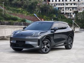 领克08 EM-P 2023款 245km 超长续航Halo