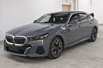 宝马5系 2024款 530Li 尊享型 M运动套装