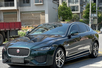捷豹XEL 2023款 2.0T 250PS R-DYNAMIC S进取运动版