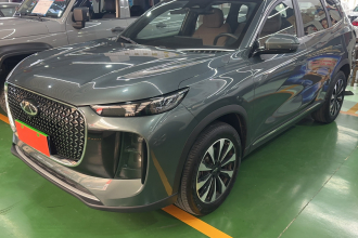 奇瑞 瑞虎8 PLUS 2025款 290TGDI DCT尊贵型