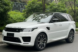 路虎 揽胜运动版 2021款 3.0 L6 耀黑版