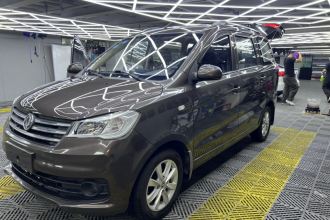 东风风光 风光330 2019款 1.5L 330S 手动舒适型 国VI