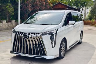 广汽传祺 传祺M8 2023款 宗师系列 400T 至尊版