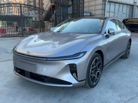 长安启源A07 2025款 增程 真香版 230 旗舰版