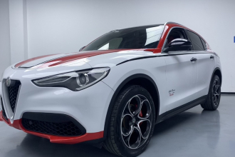 阿尔法·罗密欧 Stelvio斯坦维 2021款 2.0T 280HP 豪华版