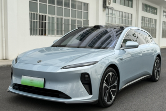 蔚来ET5T 2025款 75kWh Touring
