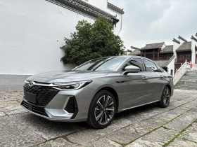 奇瑞 艾瑞泽8 2024款 1.6T DCT睿