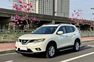 日产 奇骏 2014款 2.0L CVT舒适版 2WD