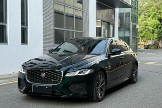 捷豹XFL 2023款 XFL 2.0T P250 两驱精英运动版