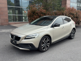 沃尔沃V40 2018款 Cross Country T3 智雅版