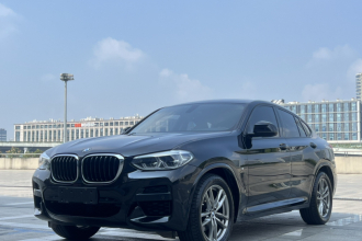 宝马X4 2021款 xDrive 25i M运动套装