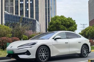 腾势Z9 2024款 1100km 四驱Max版