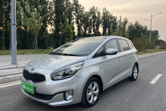起亚 佳乐 2013款 2.0L 7座自动标准版 国IV