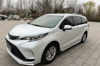 丰田 格瑞维亚 2023款 2.5L混动 舒适版