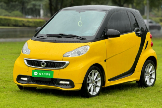 smart fortwo 2012款 1.0 MHD 硬顶激情版