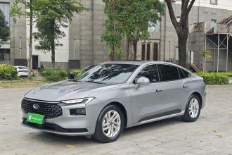 福特 蒙迪欧 2023款 EcoBoost 180 舒雅型