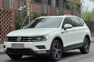 大众 途观L 2020款 330TSI 自动两驱全景舒适版 国VI