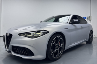 阿尔法·罗密欧 Giulia朱丽叶 2023款 2.0T 280HP 竞赛版