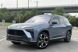 蔚来ES8 2020款 580KM 签名版 六座版