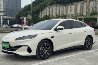 比亚迪 海豹06新能源 2025款 DM-i 智驾版 120KM尊荣型
