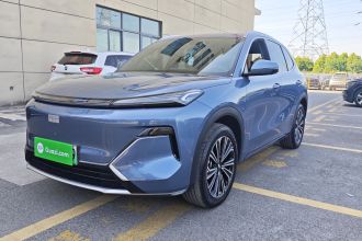 吉利银河 银河星舰7 EM-i 2025款 120km 领航版