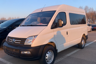 上汽大通MAXUS 新途V80 2019款 2.5T经典款6挡手动傲运通改款短轴中顶5/6座