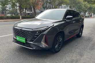 长安欧尚Z6 2023款 蓝鲸 1.5T DCT智尊型