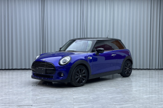MINI 2019款 1.5T COOPER 艺术家
