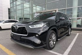 丰田 汉兰达 2024款 2.5L智能电混双擎四驱尊贵版 7座