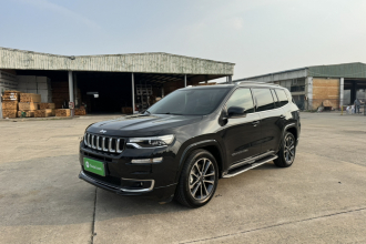 Jeep 指挥官PHEV 2020款 2.0T 插电混动臻享版