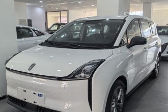 奔腾NAT 2023款 PRO 悦享出行版 425km