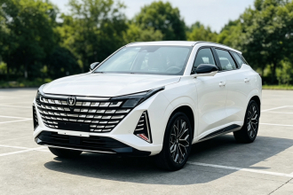 长安UNI-Z 2025款 1.5T 尊贵型