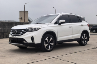 广汽传祺 传祺GS4 2018款 235T 自动两驱至尊版