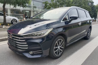 比亚迪 宋MAX 2017款 1.5T 自动智联精英型 7座