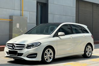 奔驰B级 2017款 B 200 动感型