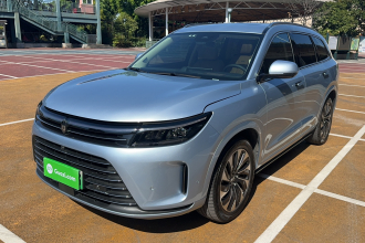 鸿蒙智行 问界M7 2022款 1.5T 四驱豪华版