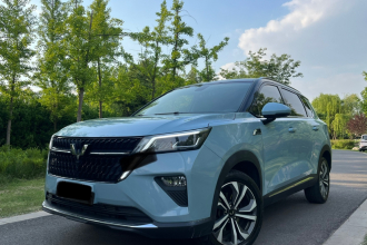 五菱汽车 五菱星辰 2021款 1.5T CVT星辉版