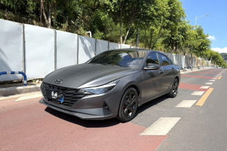 现代 伊兰特 2022款 1.5L CVT 20周年纪念款