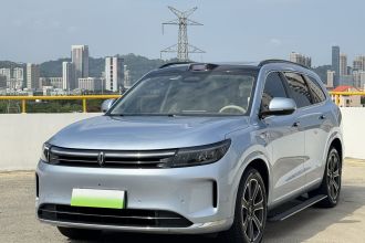 鸿蒙智行 问界M7 2024款 1.5T 智驾四驱Max版 6座