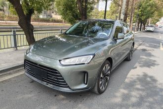 鸿蒙智行 问界M5 2022款 增程四驱至臻版