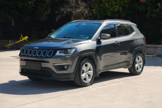 Jeep 指南者 2017款 200T 自动家享版