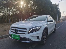 奔驰GLA 2016款 GLA 220 4MATIC 时尚型