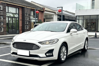 福特 蒙迪欧 2020款 EcoBoost 180 时尚型