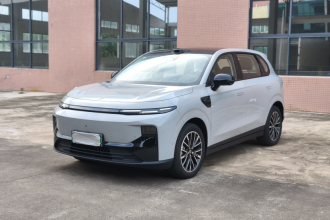 零跑汽车 零跑B10 2025款 600激光雷达版